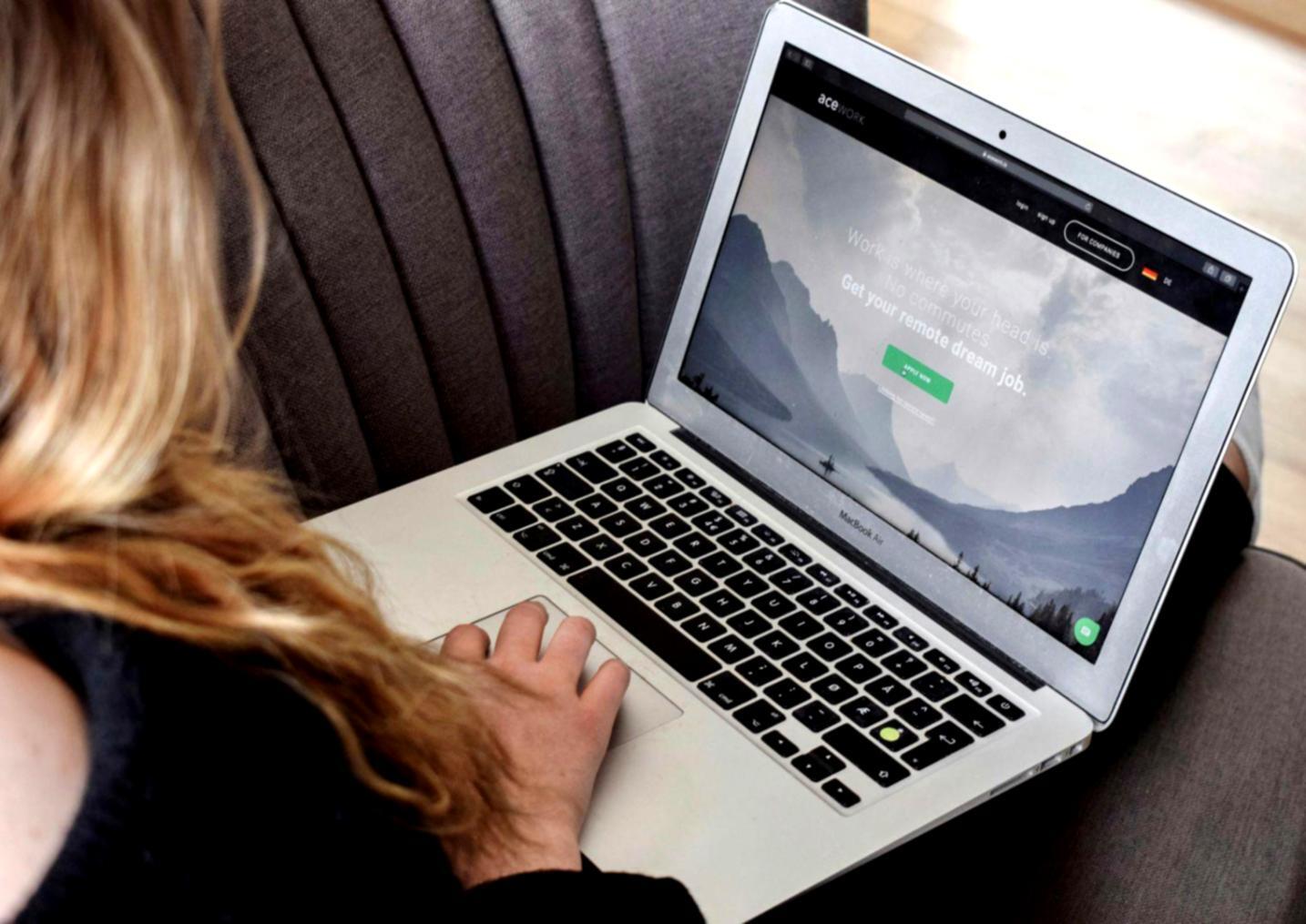 Comprehensive financial forecasting curriculum and learning materials